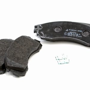 Klocki hamulcowe przód Mitsubishi Tani