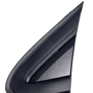 Kup online Listwa trójkątna błotnika lewy przód Volvo