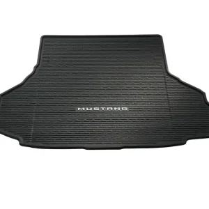 Nowość Mata antypoślizgowa do bagażnika Mustang 2023-