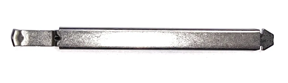 Do wyczerpania zapasów Pałąk mocujący reflektor Volvo