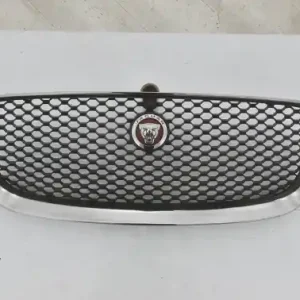 Okazja GRILL ATRAPA ZDERZAKA PRZÓD JAGUAR F-PACE X761 HK83-018K28-AA KAMERA